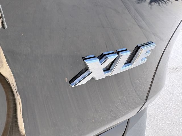Used 2025 Toyota RAV4 XLE FWD image 27