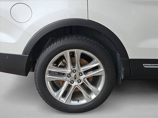Used 2016 Ford Explorer Limited w/ Equipment Group 301A FWD image 20