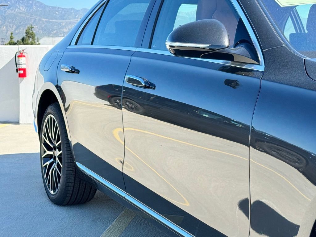 Used 2024 Mercedes-Benz S 580 4MATIC Sedan image 5
