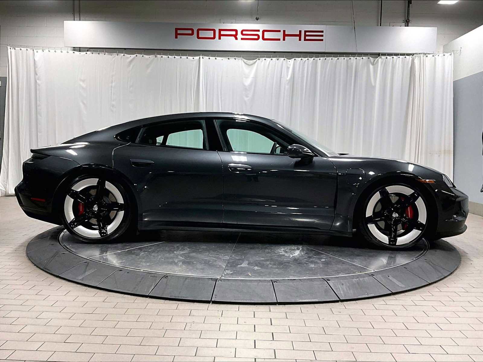 Used 2025 Porsche Taycan 4S image 11