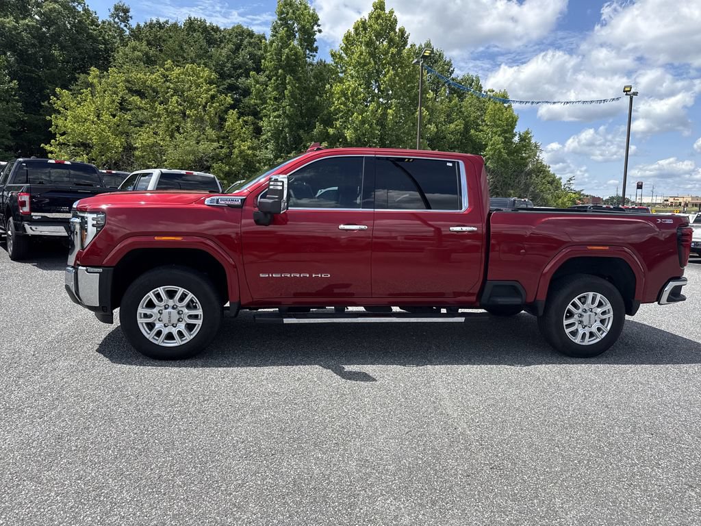 Used 2024 GMC Sierra 2500 SLT w/ SLT Premium Package AWD/4WD image 4