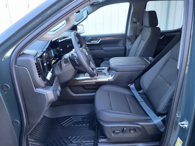 New 2026 Chevrolet Silverado 1500 LT image 13