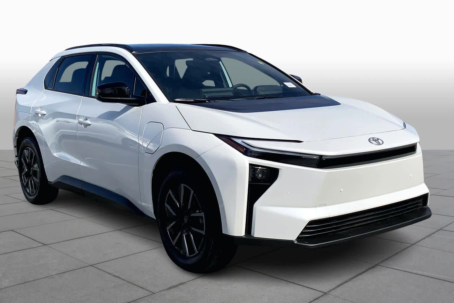 Used 2026 Toyota bZ image 2