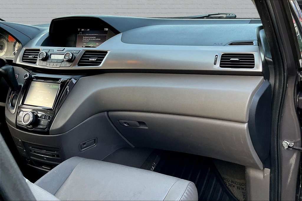 Used 2016 Honda Odyssey Touring image 19