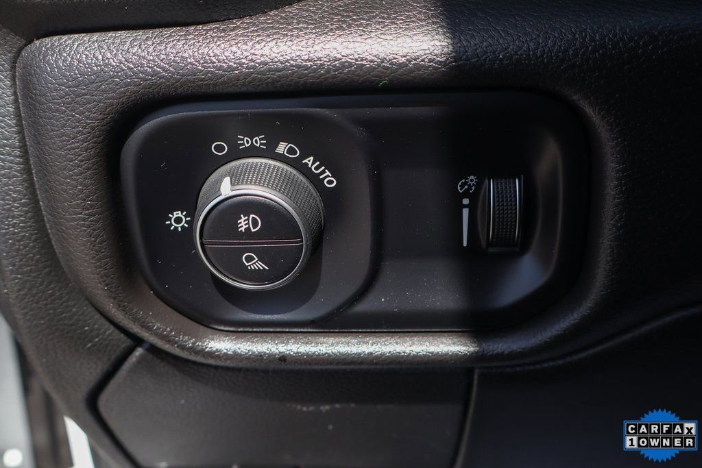 Used 2022 RAM 5500 Tradesman w/ Chrome Appearance Group image 18