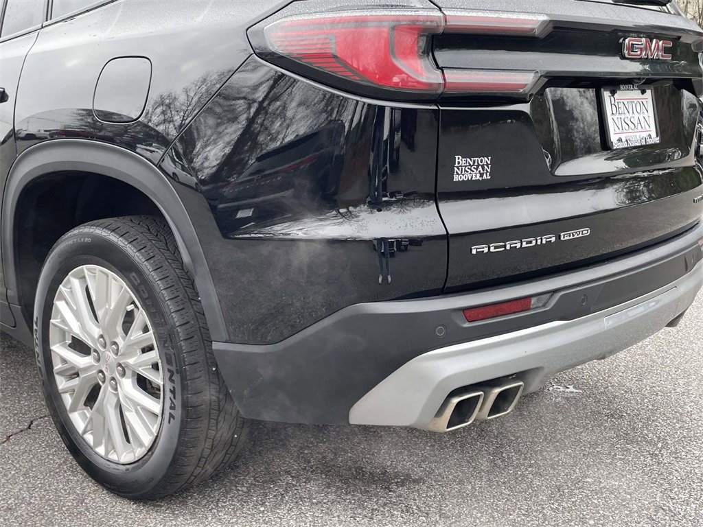 Used 2024 GMC Acadia Elevation image 12