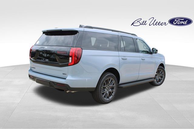 New 2026 Ford Expedition Max Platinum w/ Stealth Appearance Package AWD/4WD image 3