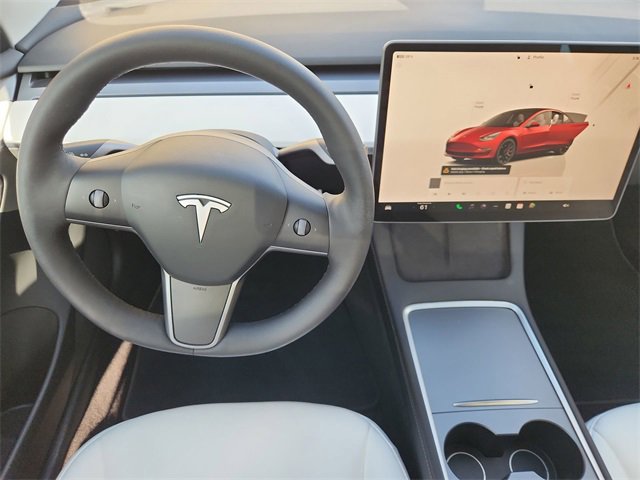 Used 2022 Tesla Model 3 Performance image 11