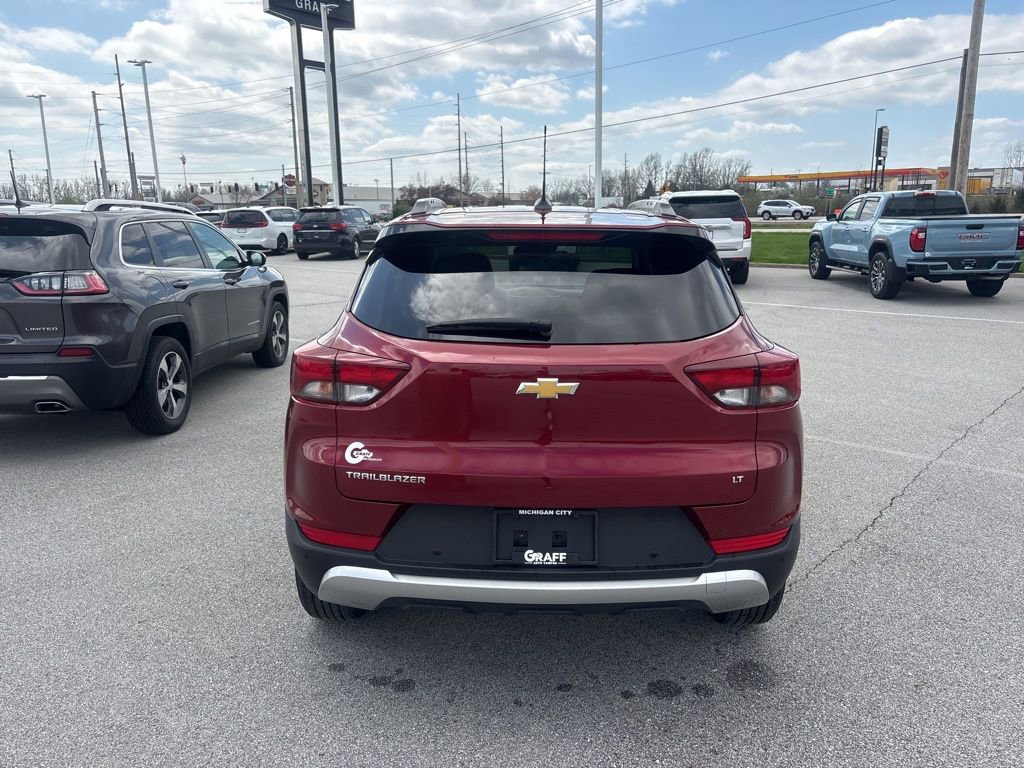 Used 2022 Chevrolet TrailBlazer LT w/ Convenience Package image 6