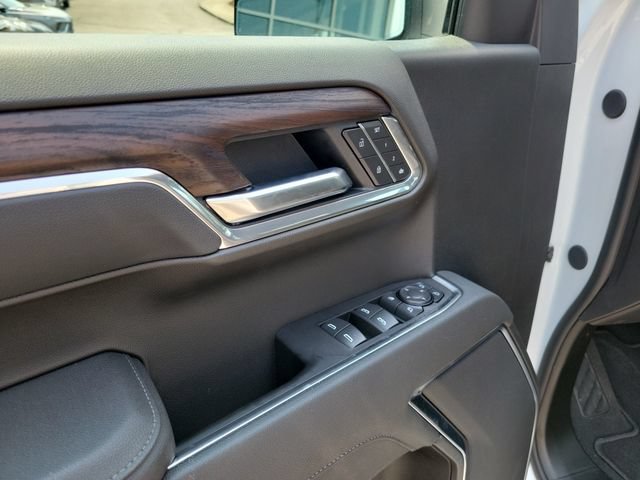 New 2026 GMC Sierra 1500 SLT AWD/4WD image 16