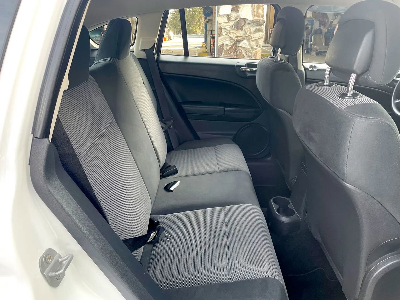 Used 2012 Dodge Caliber SXT image 11