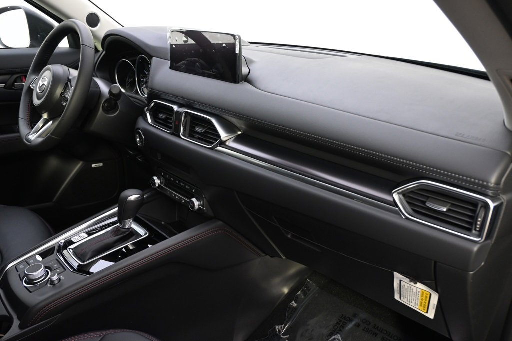 New 2025 MAZDA CX-5 Carbon Edition image 15