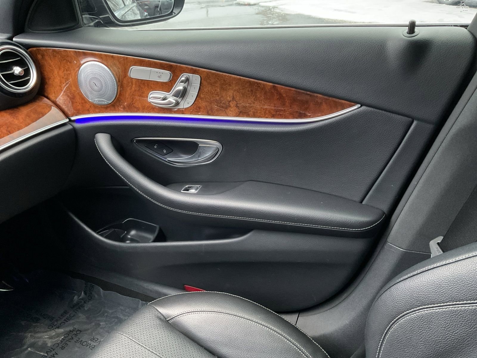 Used 2018 Mercedes-Benz E 300 4MATIC image 16