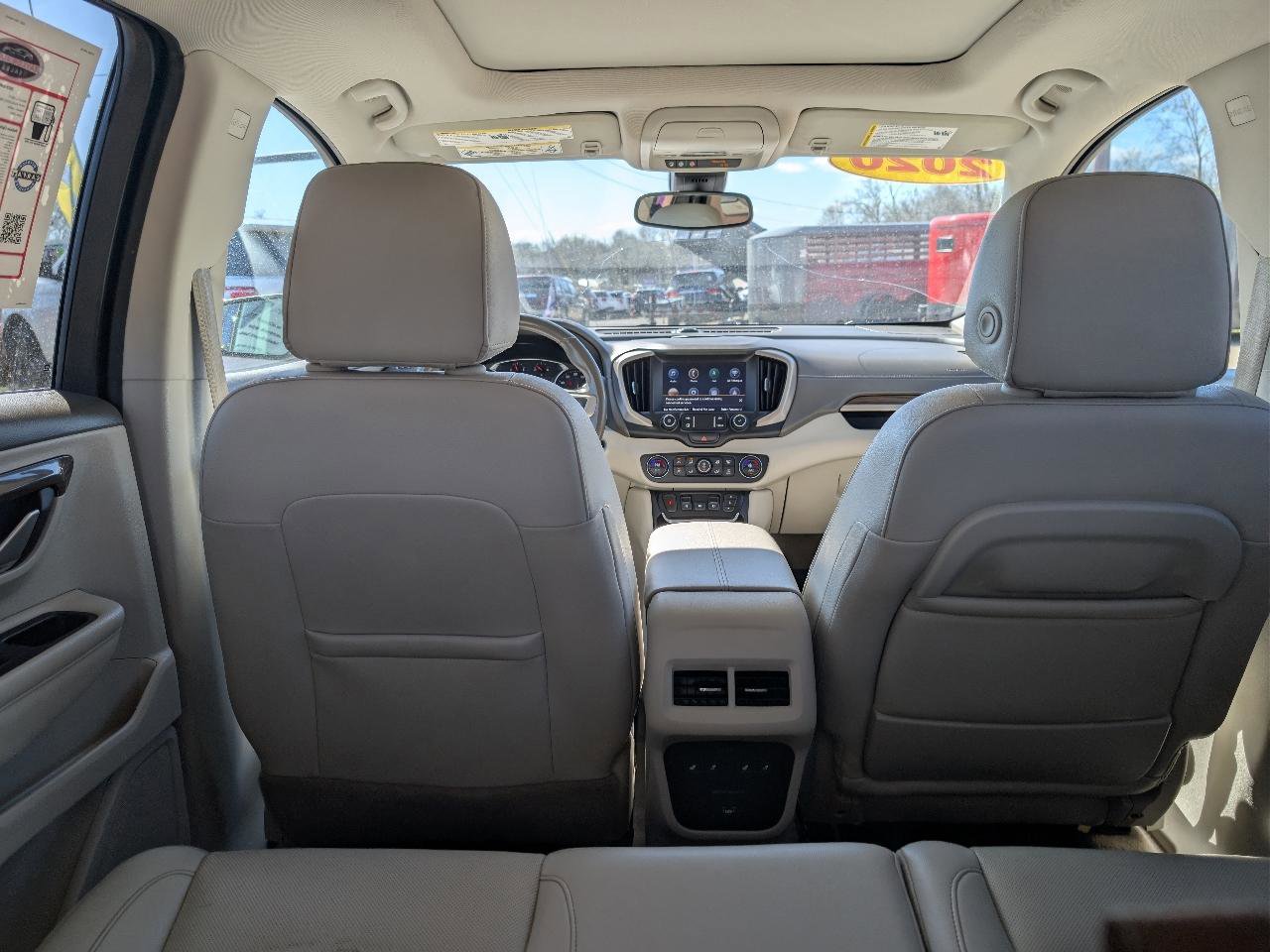 Used 2020 GMC Terrain Denali w/ Denali Premium Package AWD/4WD image 12