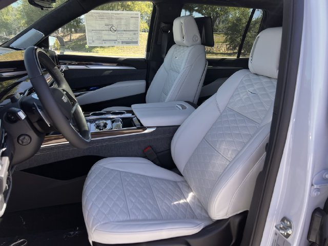 New 2027 Cadillac Escalade ESV Platinum Sport AWD/4WD image 21