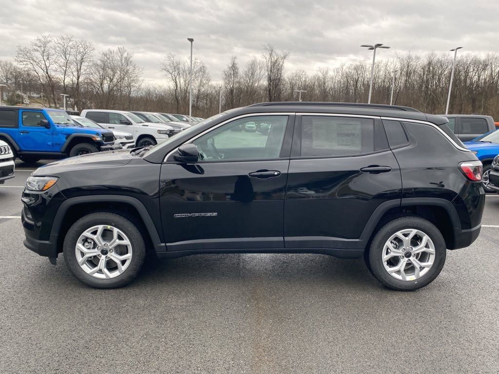 New 2026 Jeep Compass Latitude image 6