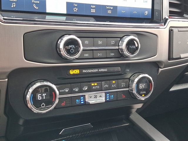 Used 2022 Ford F450 Platinum w/ FX4 Off-Road Package image 10