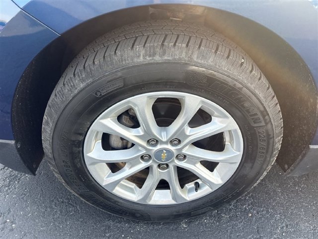 Used 2019 Chevrolet Equinox LT FWD image 31