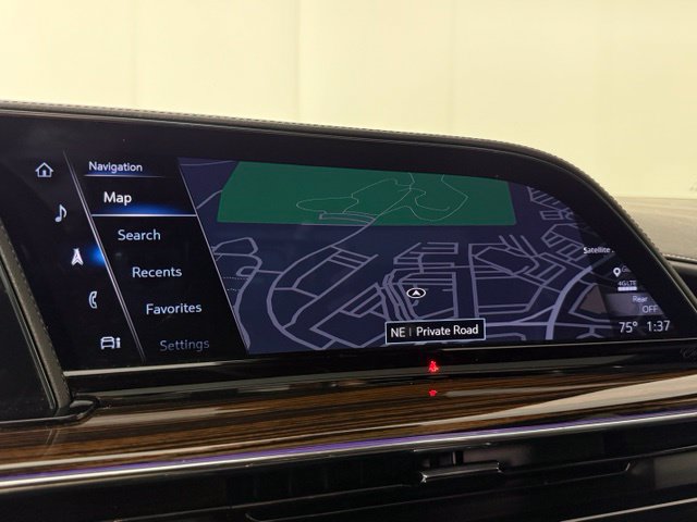 Certified 2024 Cadillac Escalade Premium Luxury AWD/4WD image 21