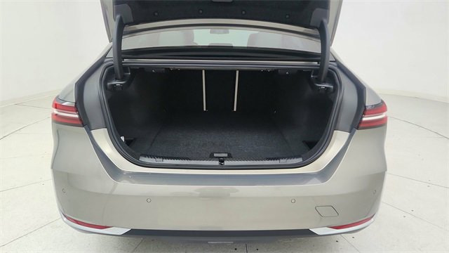 Used 2025 BMW i5 xDrive40 image 14