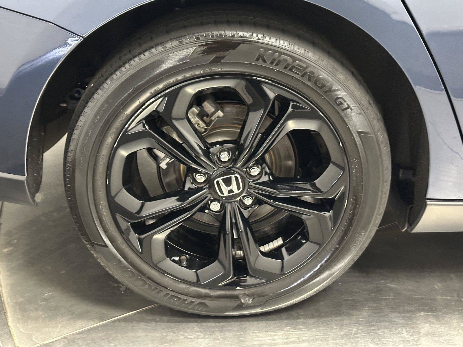 Certified 2025 Honda Accord SE image 16
