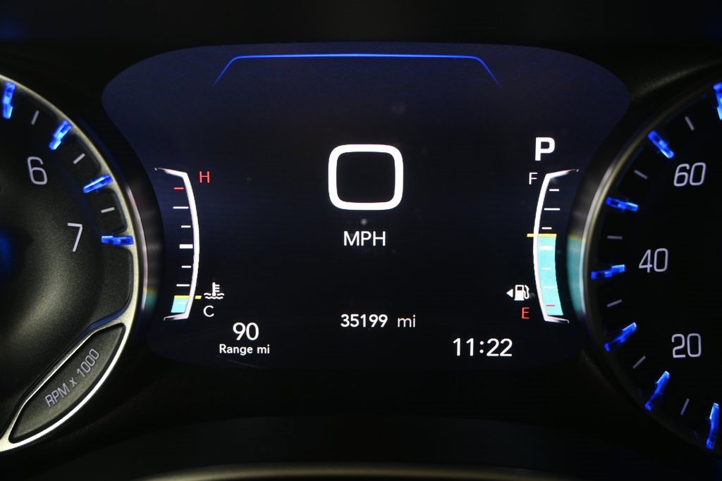 Used 2022 Chrysler Pacifica Touring-L w/ S Appearance Package image 28