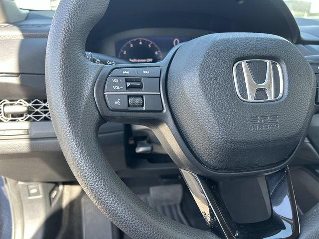Used 2023 Honda Accord EX image 26