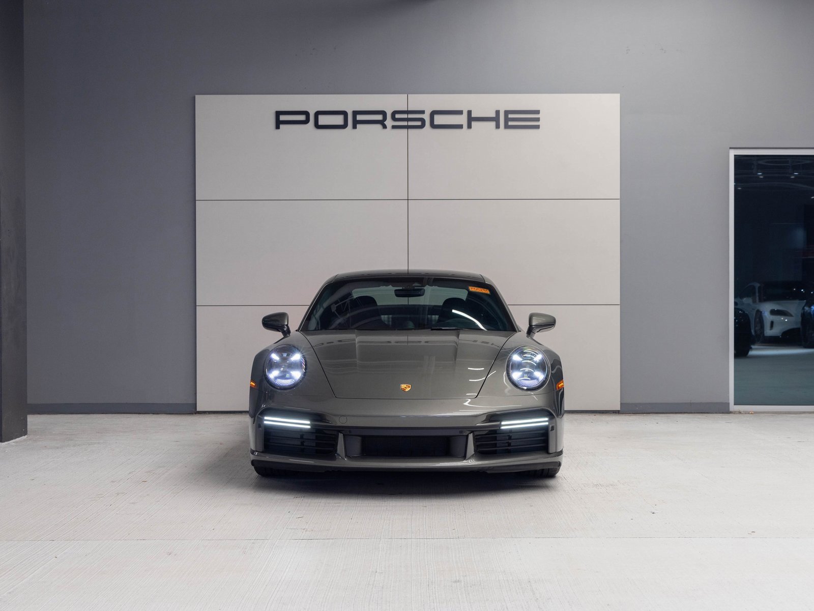 Used 2025 Porsche 911 Turbo S image 10