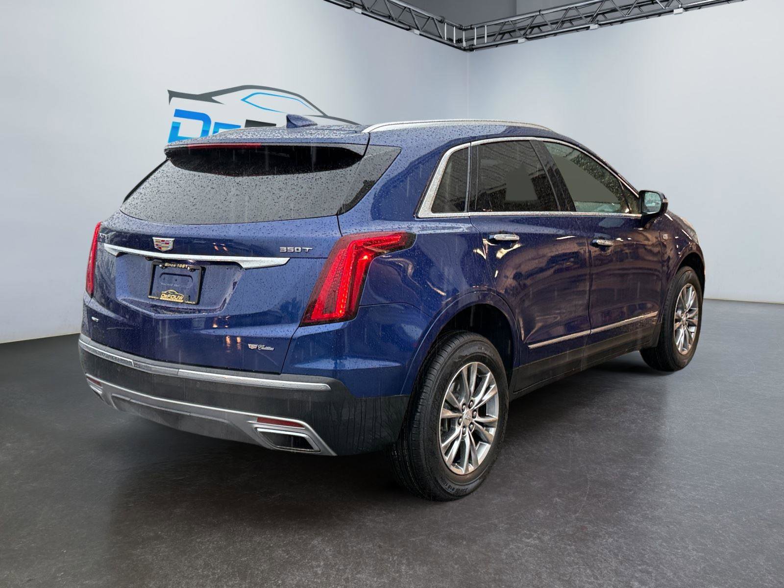 Used 2023 Cadillac XT5 Premium Luxury AWD/4WD image 3
