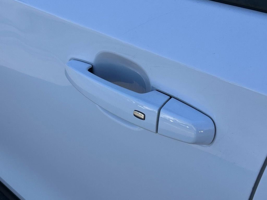 Used 2020 GMC Terrain SLT image 15