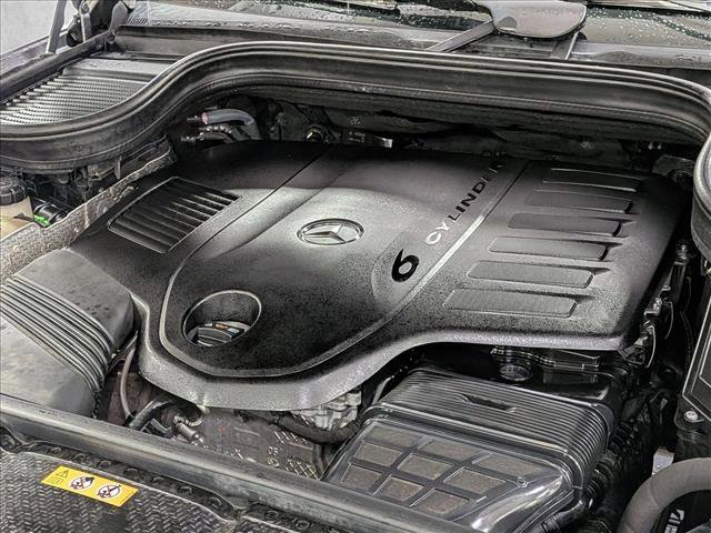 Used 2021 Mercedes-Benz GLS 450 4MATIC image 24