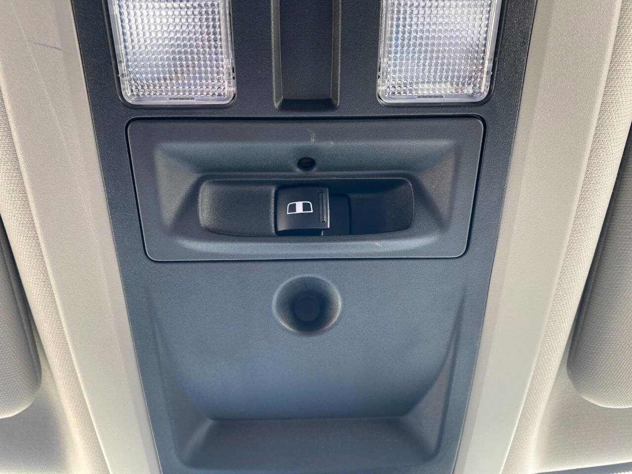 Used 2017 RAM 1500 Classic SLT w/ Trailer & Traction Group image 19