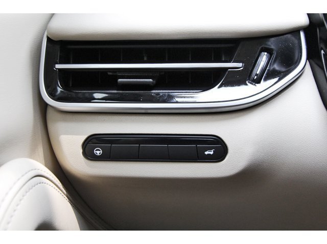 Used 2022 INFINITI QX60 Sensory w/ Cargo Package FWD image 19