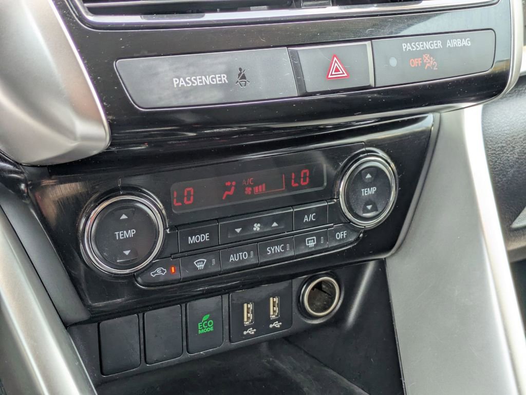 Used 2025 Mitsubishi Eclipse Cross SE AWD/4WD image 17