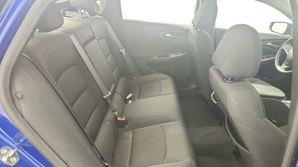 Used 2023 Chevrolet Malibu LT image 33