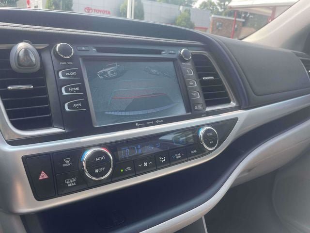 Used 2017 Toyota Highlander XLE AWD/4WD image 32