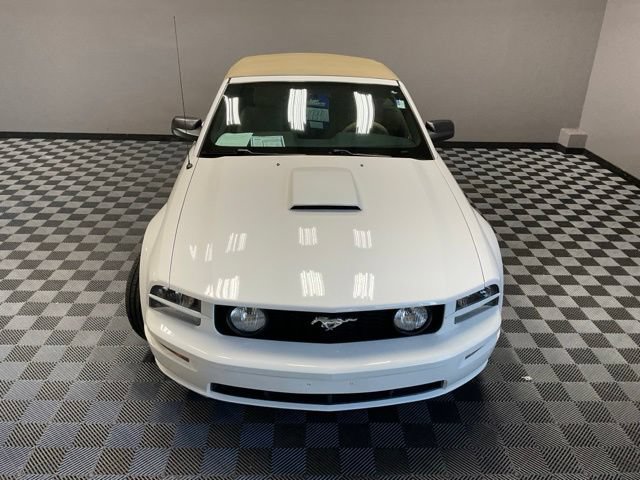 Used 2007 Ford Mustang GT RWD image 5