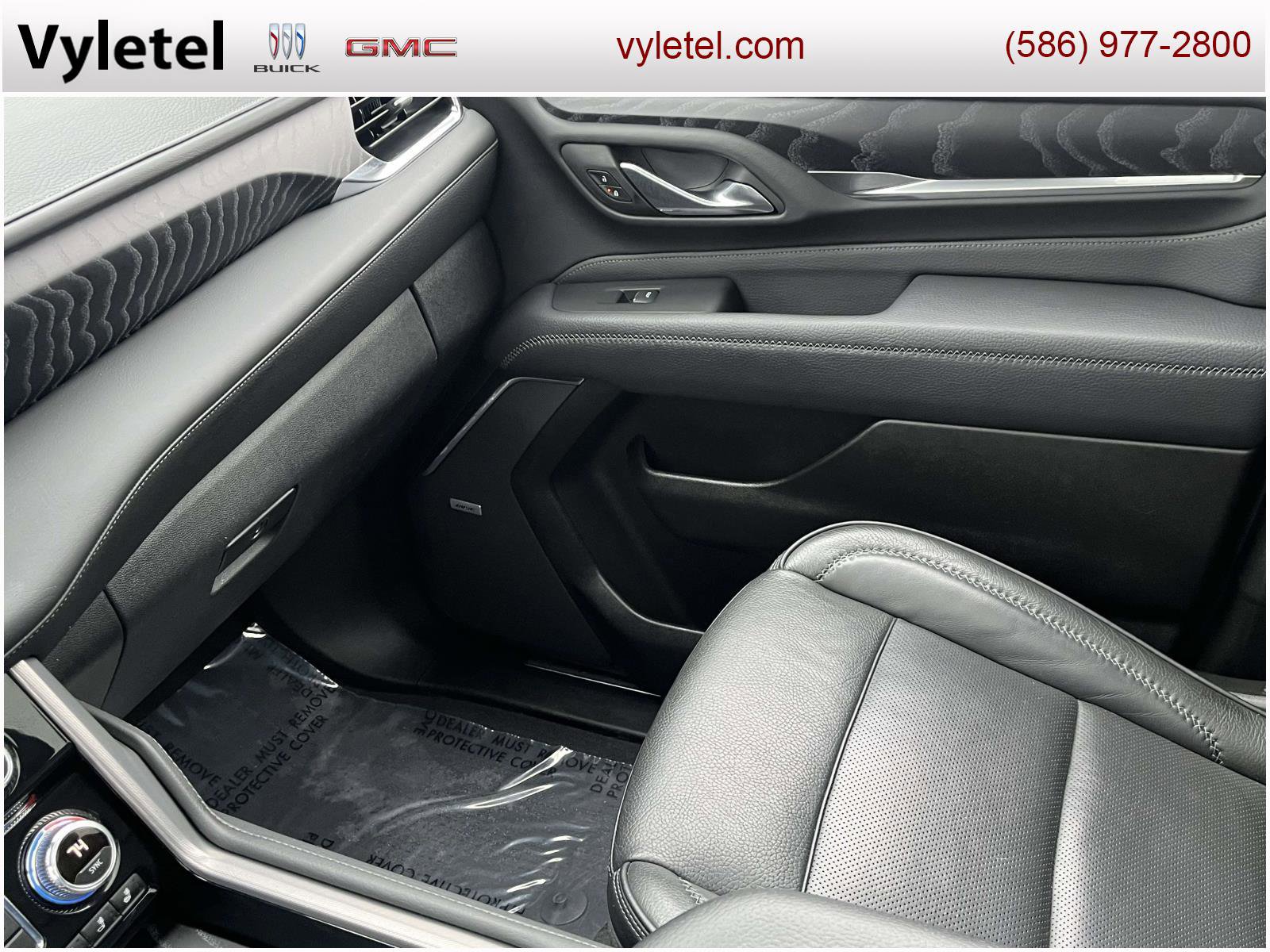 Used 2023 GMC Yukon Denali image 35