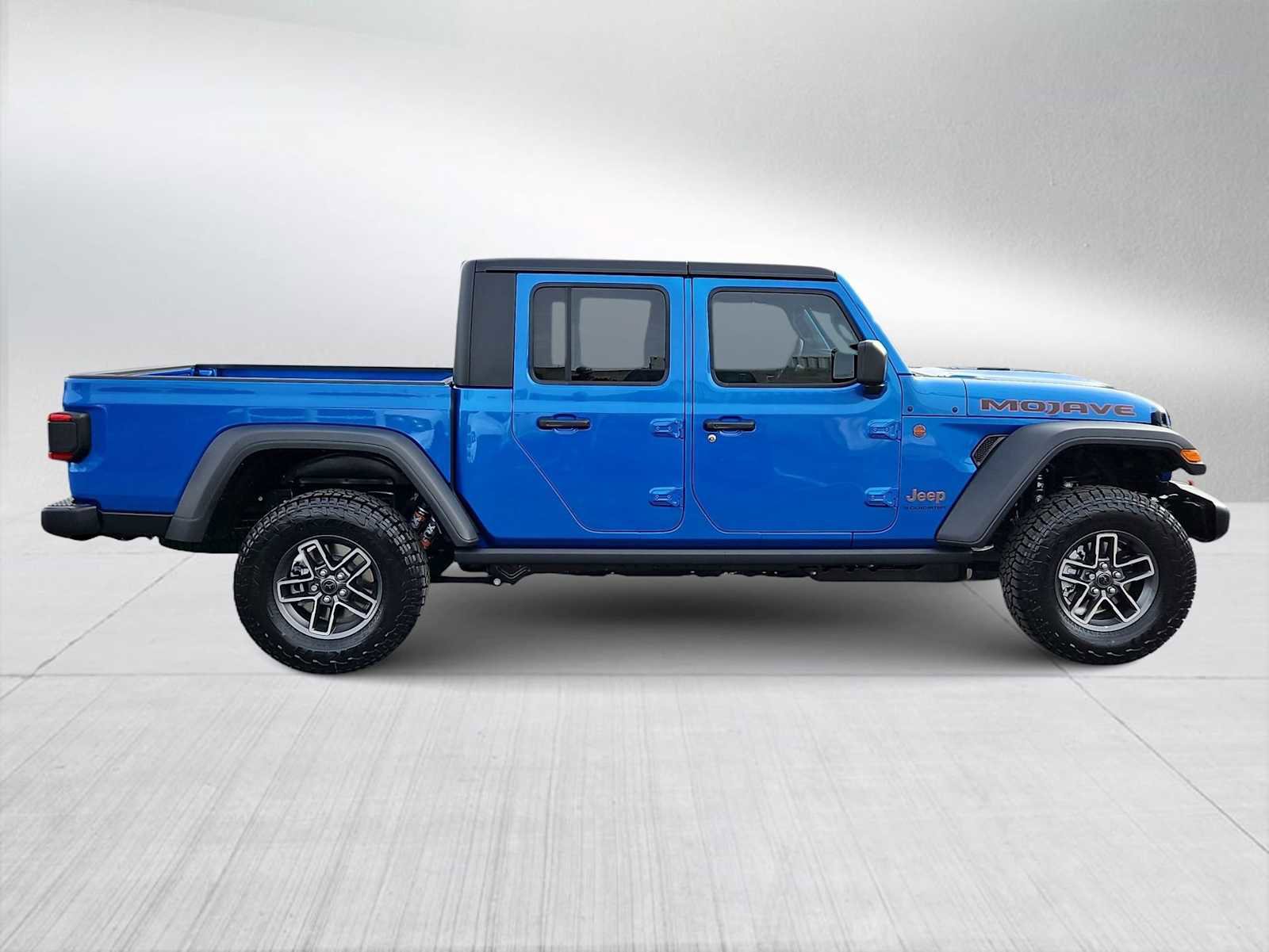New 2026 Jeep Gladiator Mojave image 9