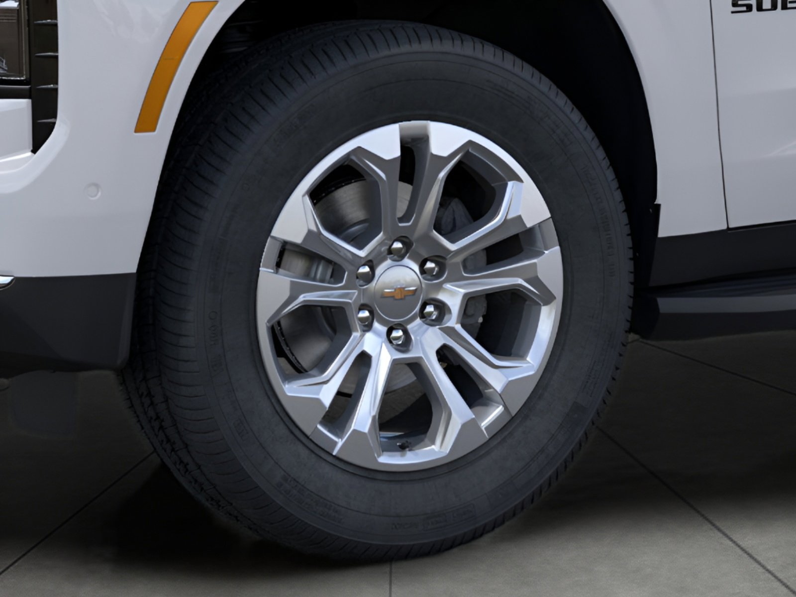 New 2026 Chevrolet Suburban LT image 9