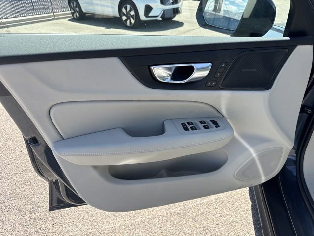 New 2025 Volvo V60 B5 Cross Country Plus w/ Protection Package Premier image 12
