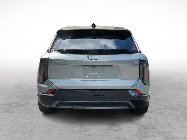 Certified 2026 Cadillac Optiq Sport 2 w/ LPO, Floor Liner Package AWD/4WD image 5
