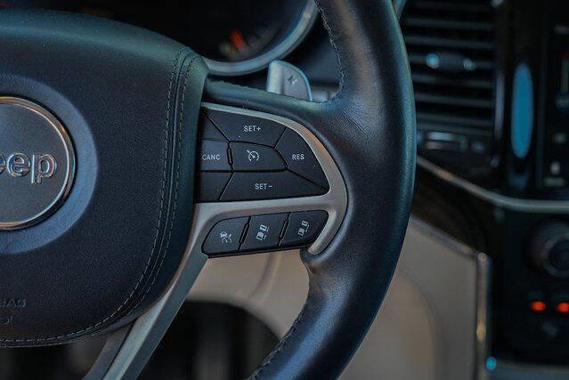 Used 2021 Jeep Grand Cherokee Summit image 16