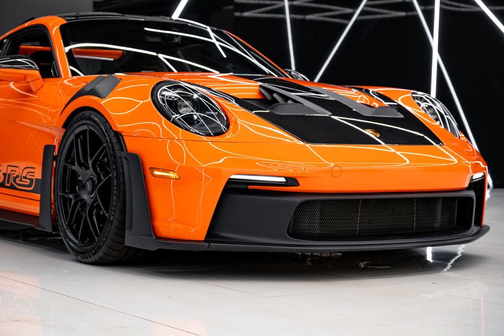 Used 2025 Porsche 911 GT3 RS RWD image 4