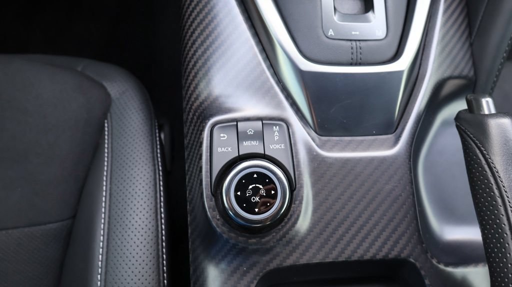 Used 2021 Nissan GT-R Premium AWD/4WD image 24