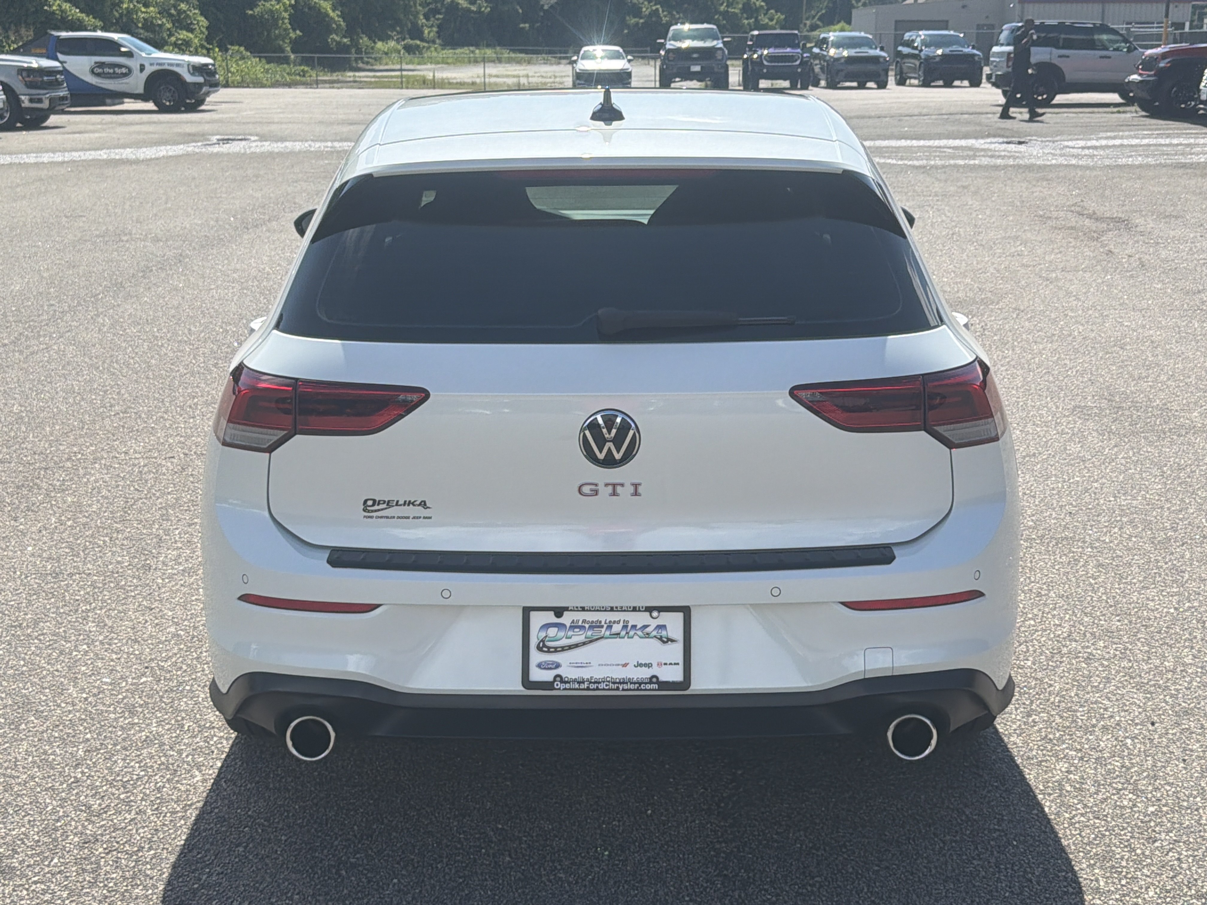 Used 2023 Volkswagen GTI SE FWD image 3