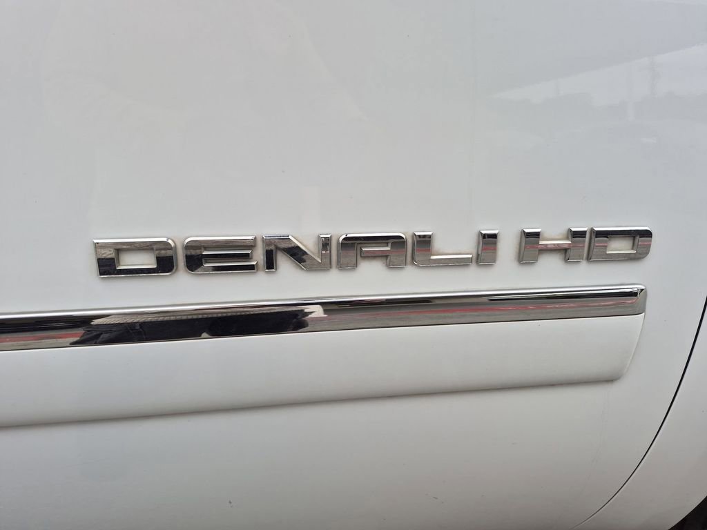 Used 2011 GMC Sierra 2500 Denali AWD/4WD image 25