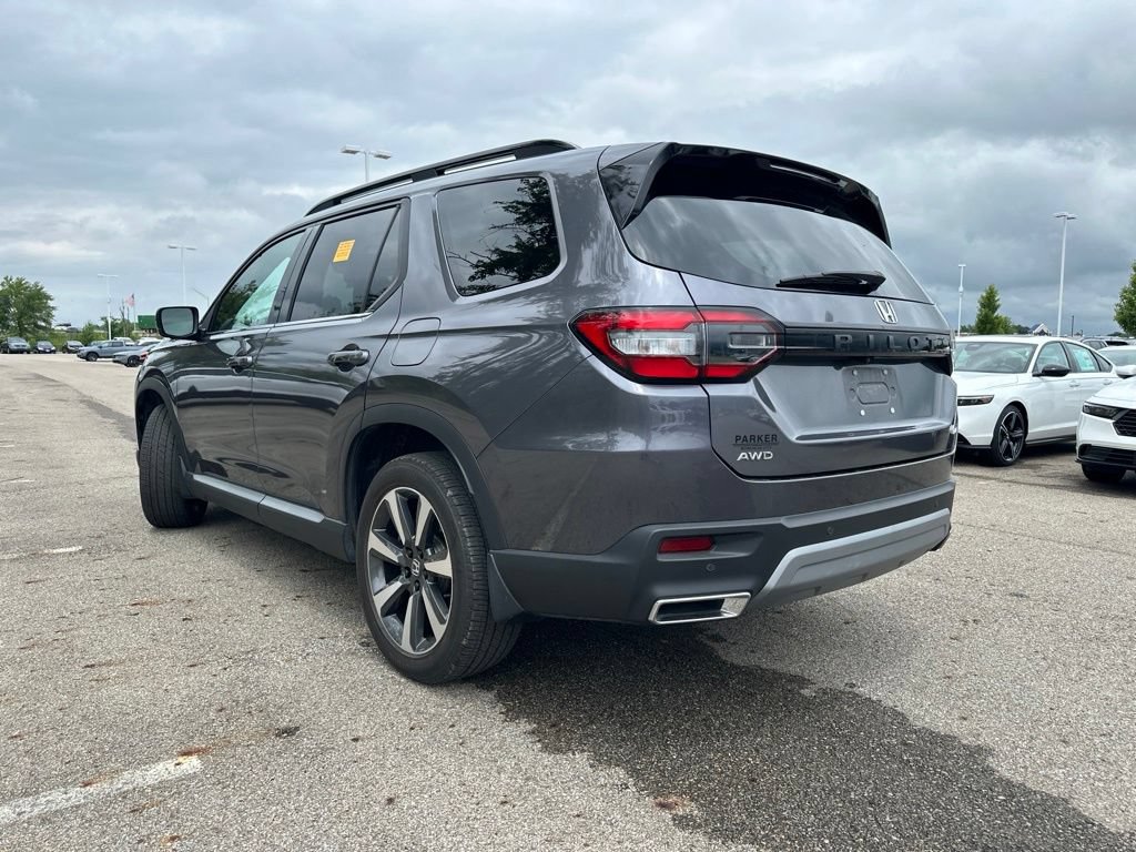 Used 2024 Honda Pilot Elite image 9