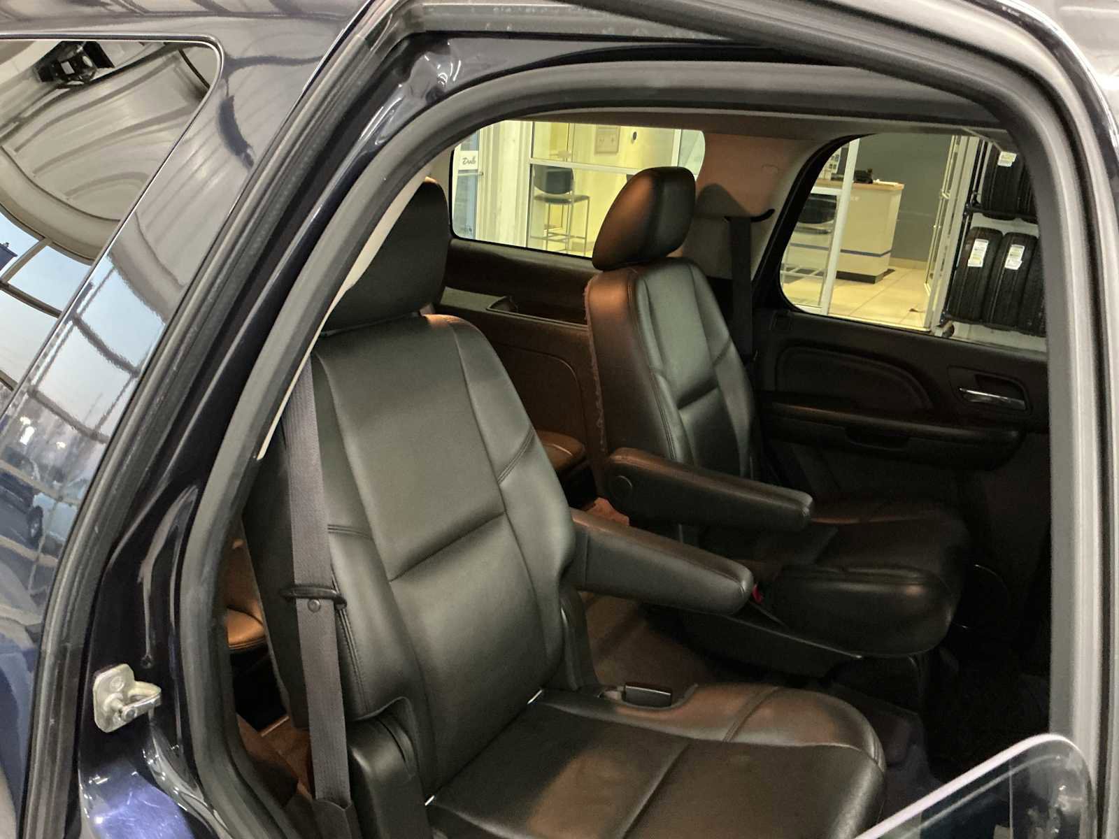 Used 2013 GMC Yukon Denali image 24