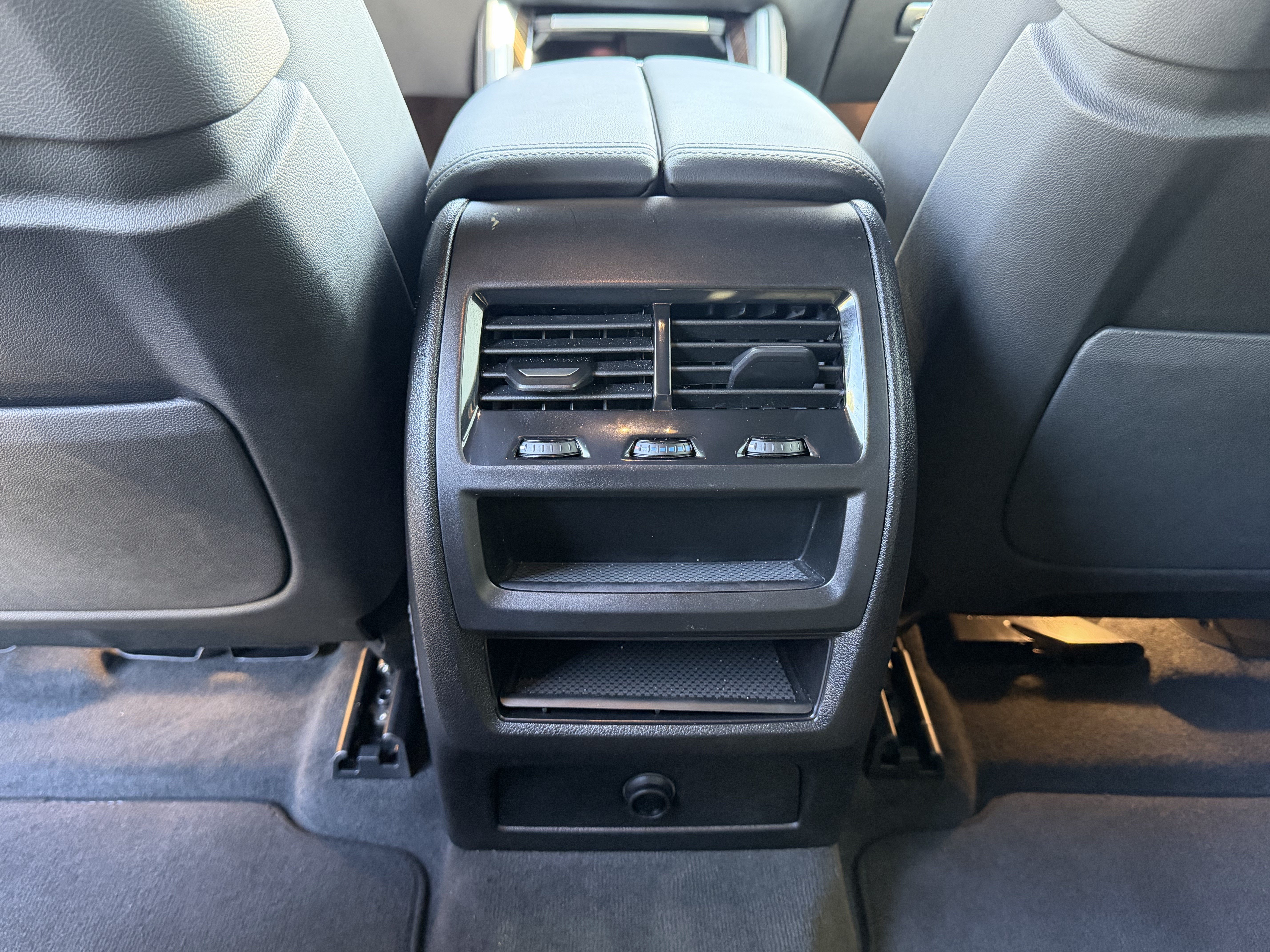 Certified 2026 BMW X6 xDrive40i AWD/4WD image 18